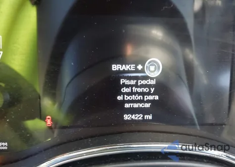 2019 Jeep Grand Cherokee Laredo E 4X4 z USA, uszkodzony, nr VIN 1C4RJFAG4KC774238